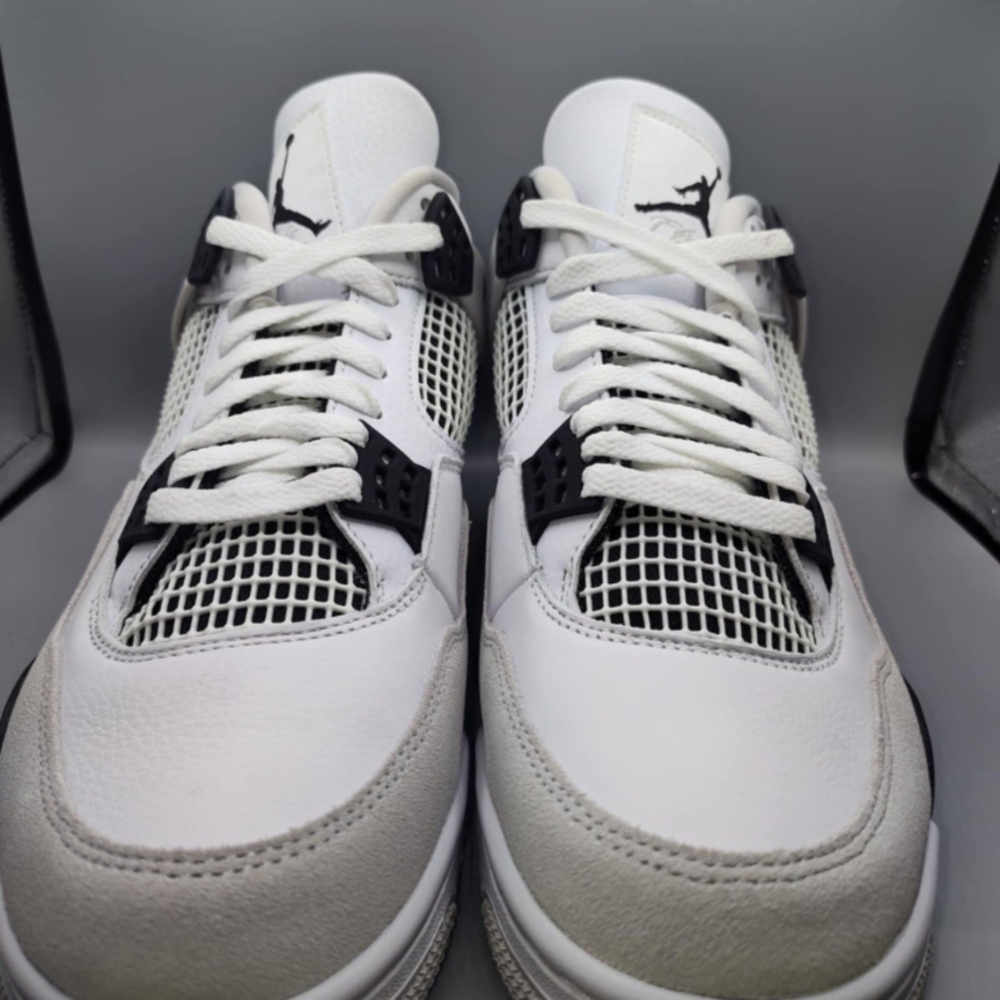 Men's size 10 Jordan 4 Military Black - Picture 3 of 15
